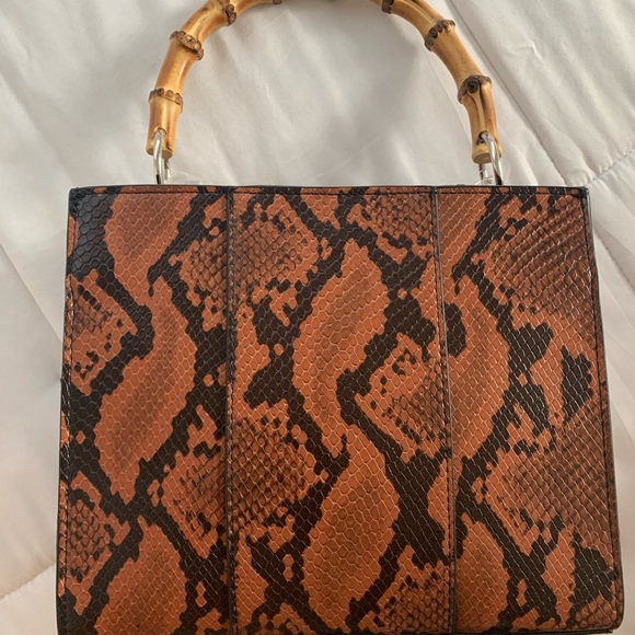 SNAKE PRINT PURSE - Picture 3 of 4